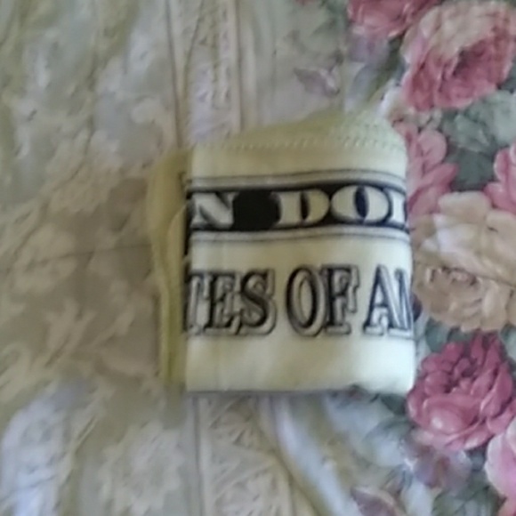 Blanket - Picture 1 of 1